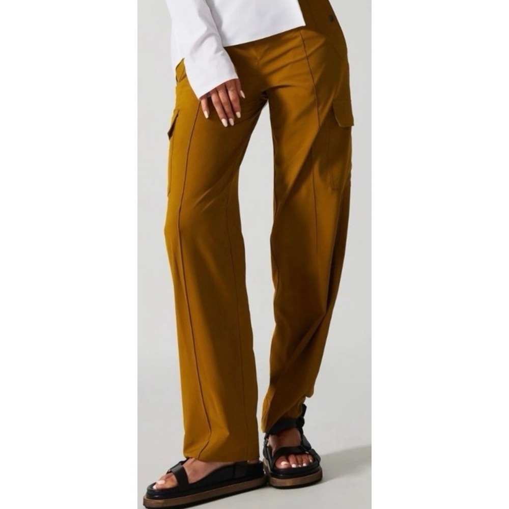 Athleta Vienna Cargo Pant Spiced Ochre‎ Yellow Wide Leg High Rise Stretch 6 M2